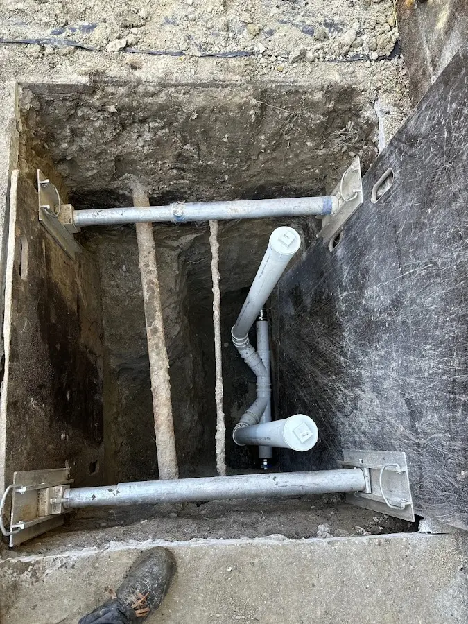 Experienced plumber completing Gas Line Repair work in Thatcher